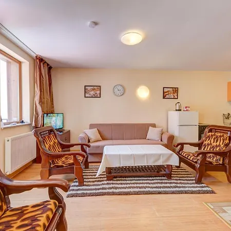 Castle Romance - アパート *